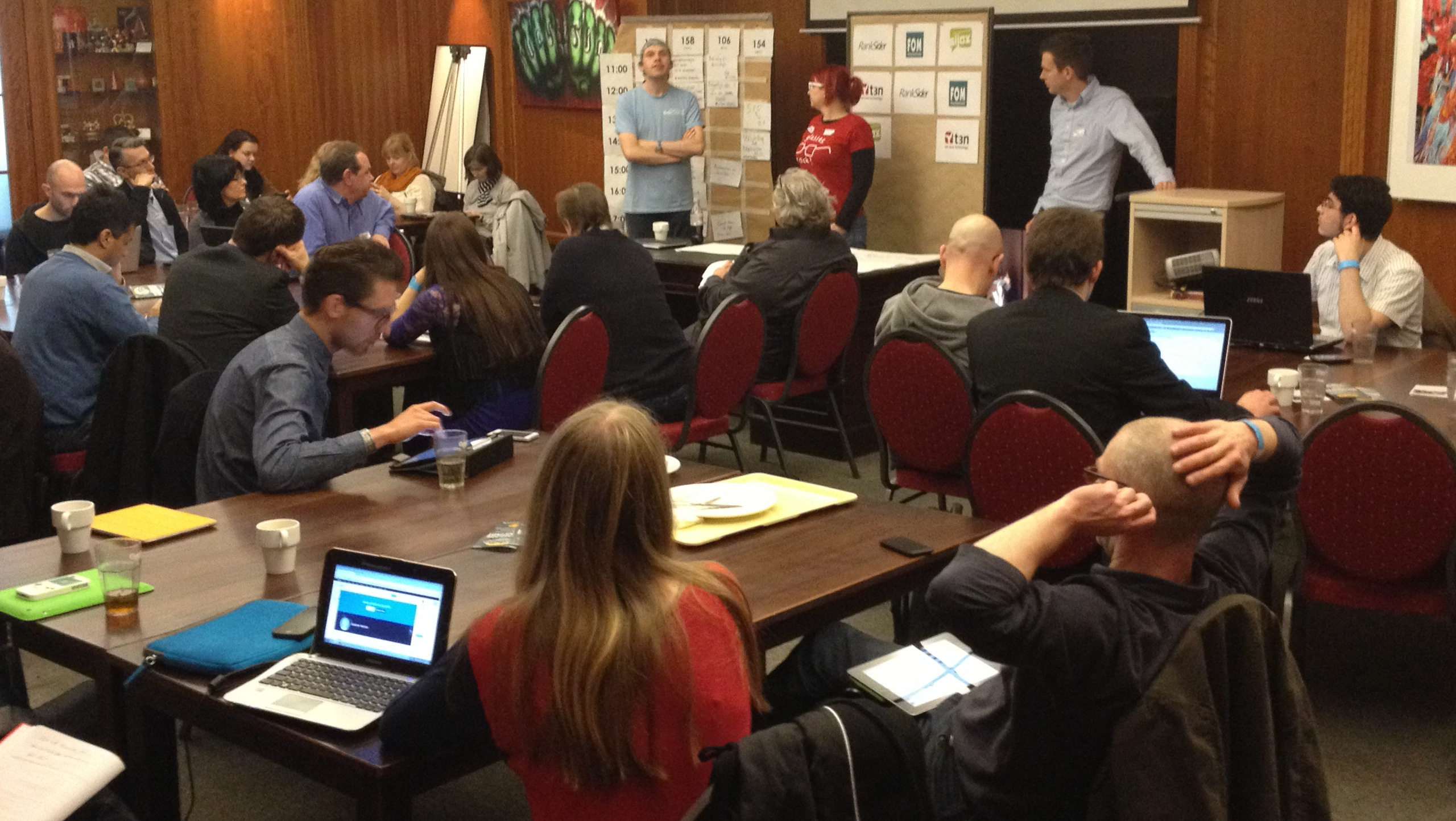 gpluscamp: Ein BarCamp und ein paar Zahlen rund um Google+ Foto 2